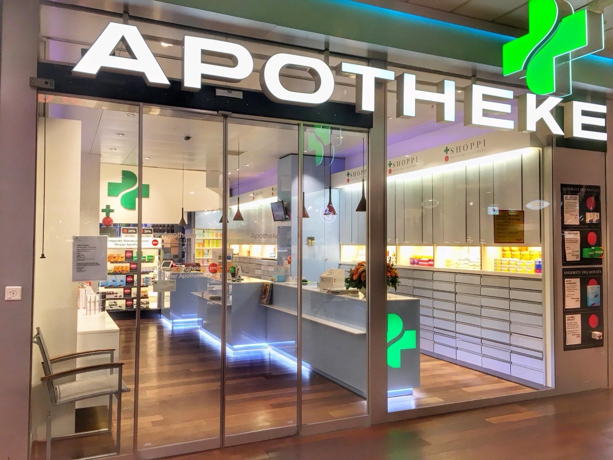 Case study HELVETIA - Backoffice System